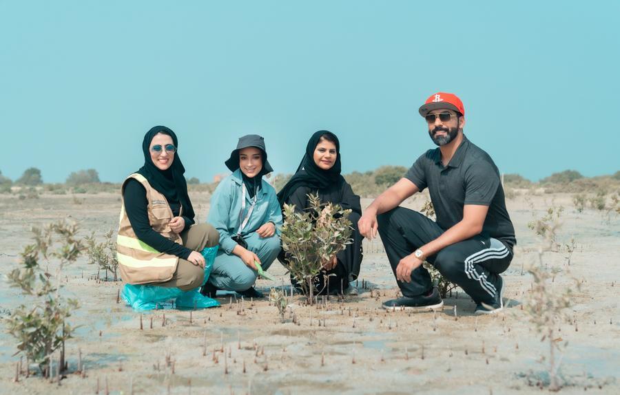 On the occasion of the International Day for the Preservation of the Ozone Layer, the Department of Planning and Development - Trakhees, the regulatory arm of the Ports, Customs and Free Zone Corporation (PCFC), organized an environmental initiative to plant 400 mangrove trees to help reduce carbon , saudi,mangrove,dastouri,mj,